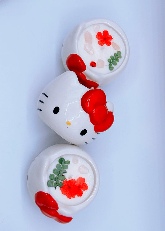 MINI HELLO KITTY (édition limitée)