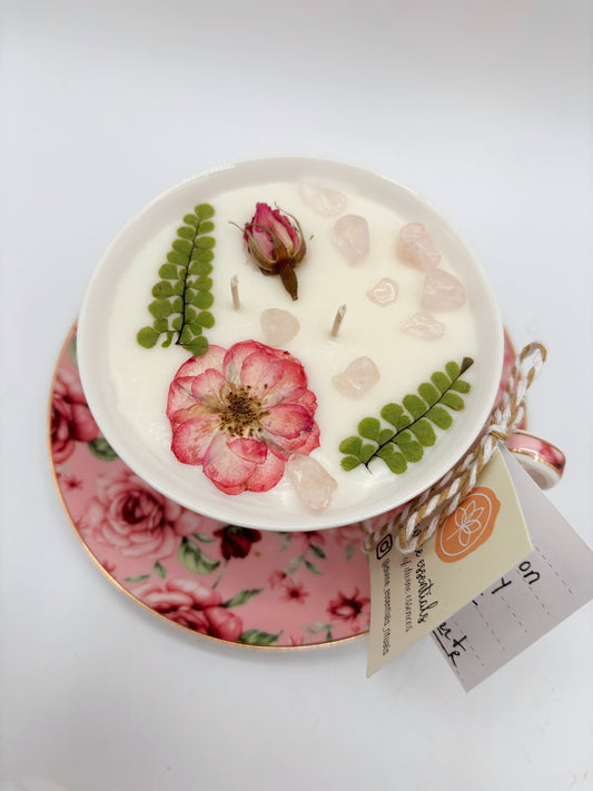 ENSEMBLE TASSE À THÉ ET SOUCOUPE À IMPRIMÉ FLORAL ROSE (édition limitée)